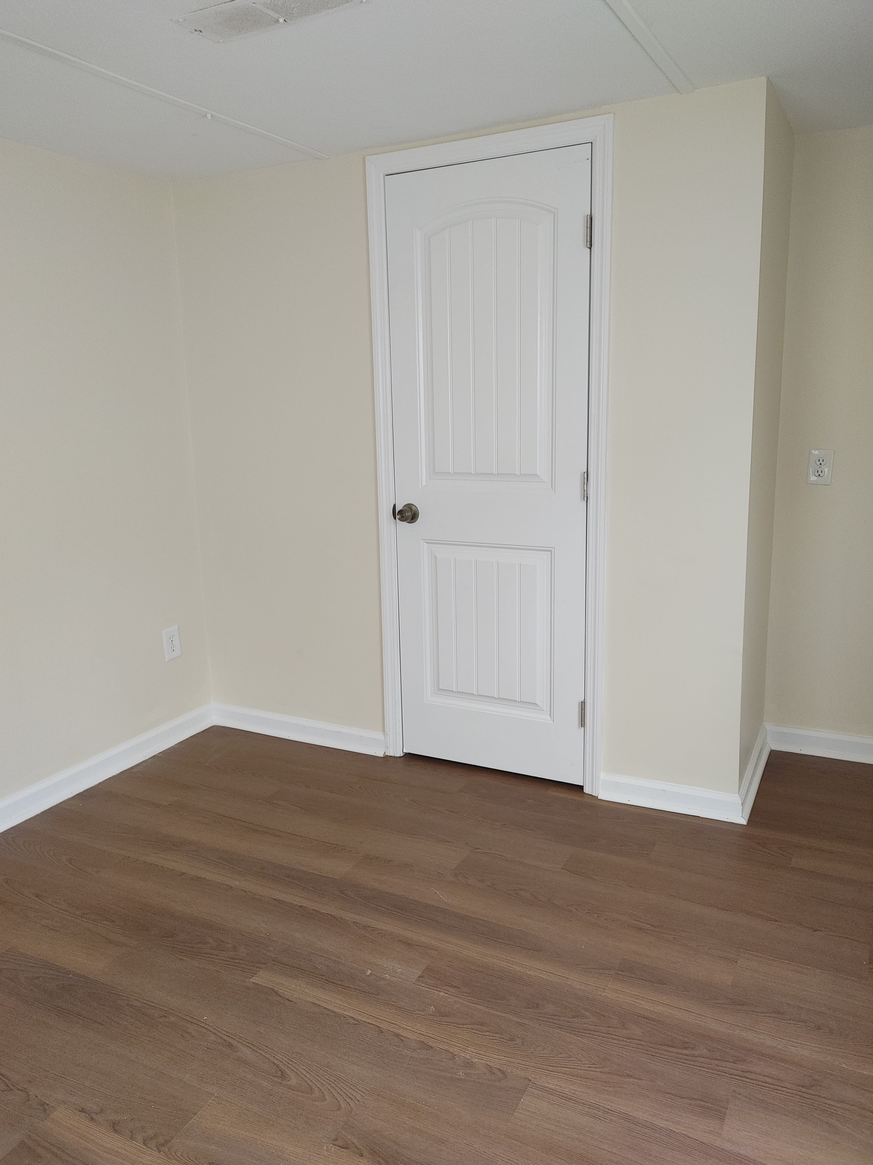 2287 Plantation Rd – photo 3