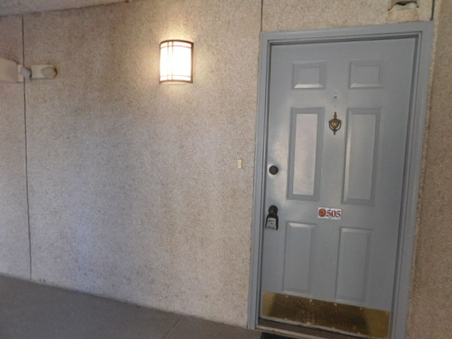 Remodeled 2 Bedroom 2 Bath Condo Over Looking Broad Creek – photo 3