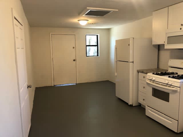 1213 South 9th Avenue – photo 3