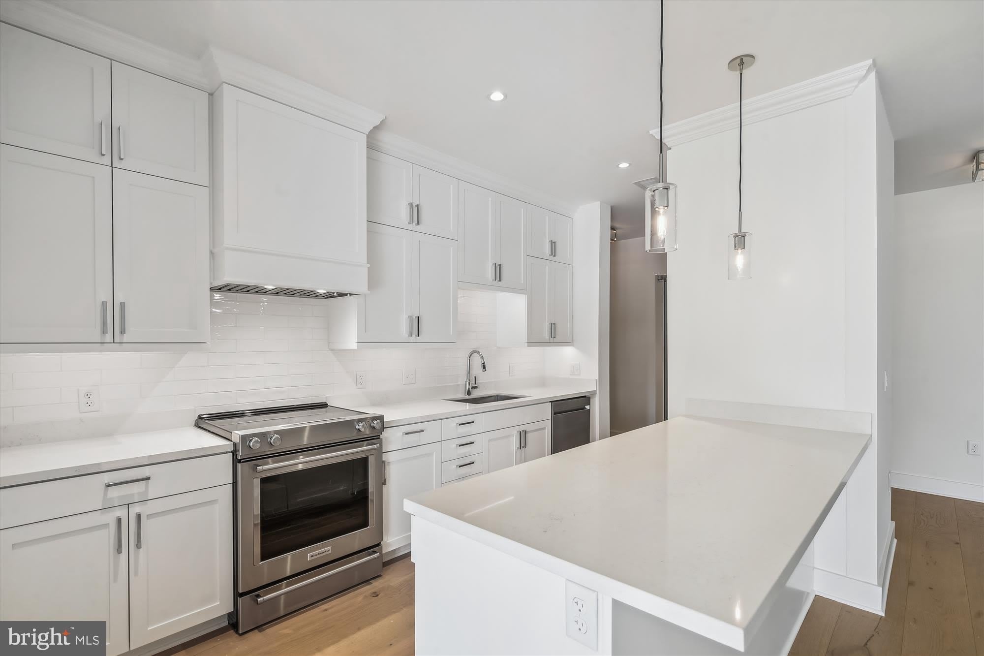 106 ANNAPOLIS Street – photo 5