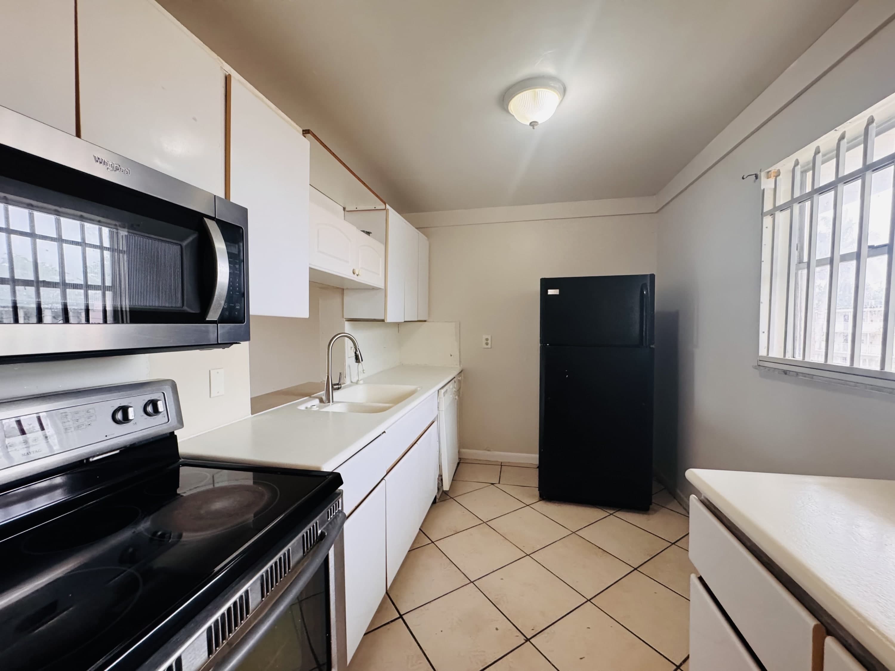 2800 Northwest 56th Avenue – photo 3
