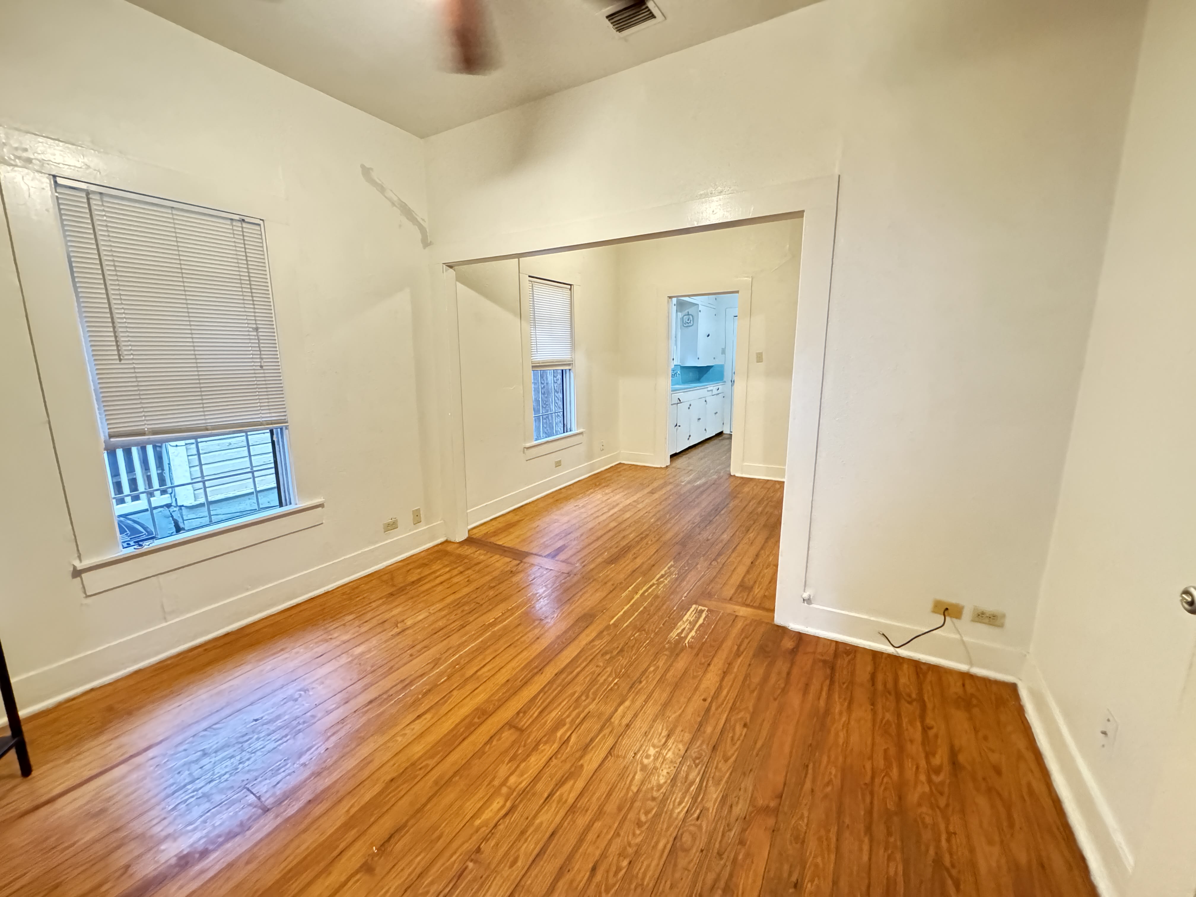 505 Wilmington Ave – photo 4