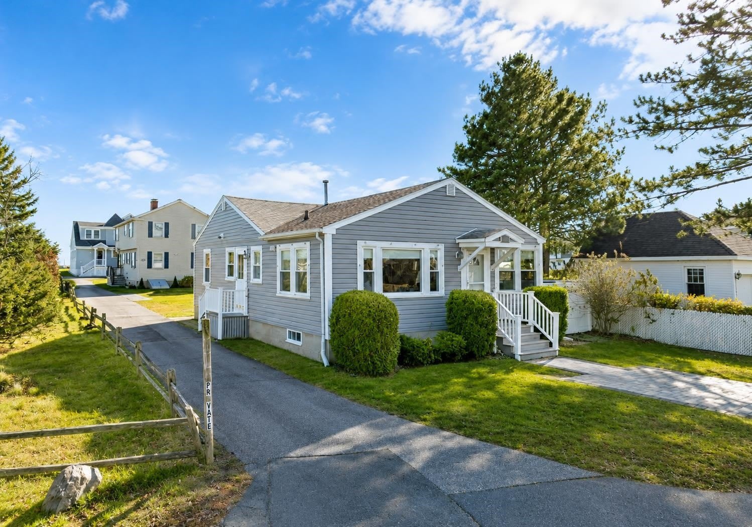 110 Old Beach Road – photo 1