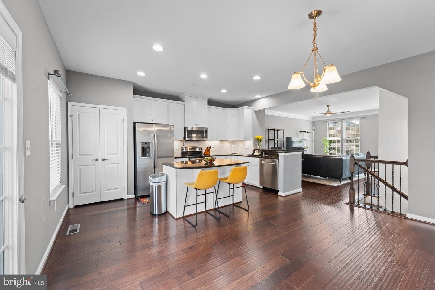 4662 HUDSON ST – photo 4