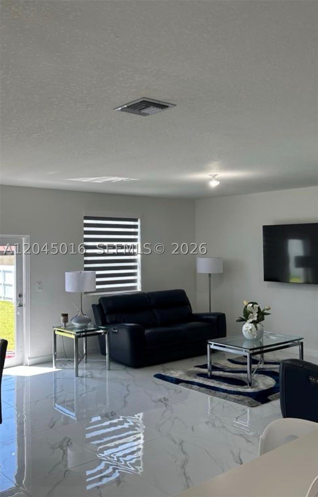 12760 SW 215th Ter – photo 4