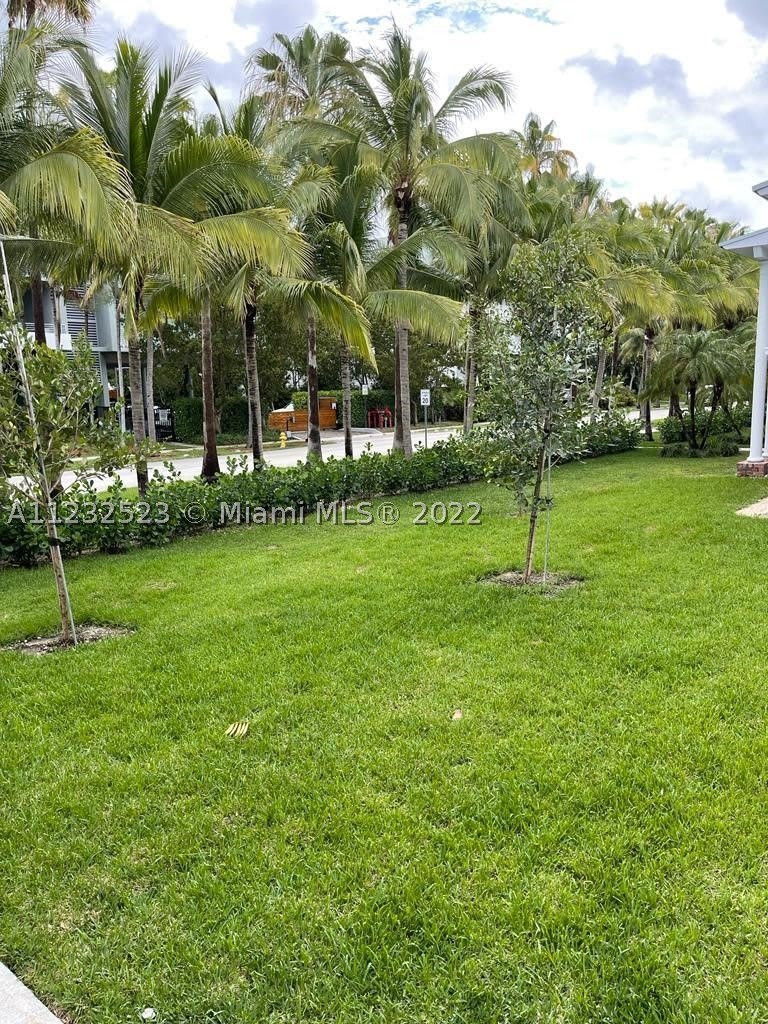 100 Sunrise Dr – photo 2
