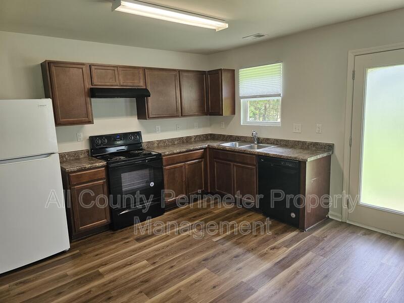 316 Freeman Circle – photo 4
