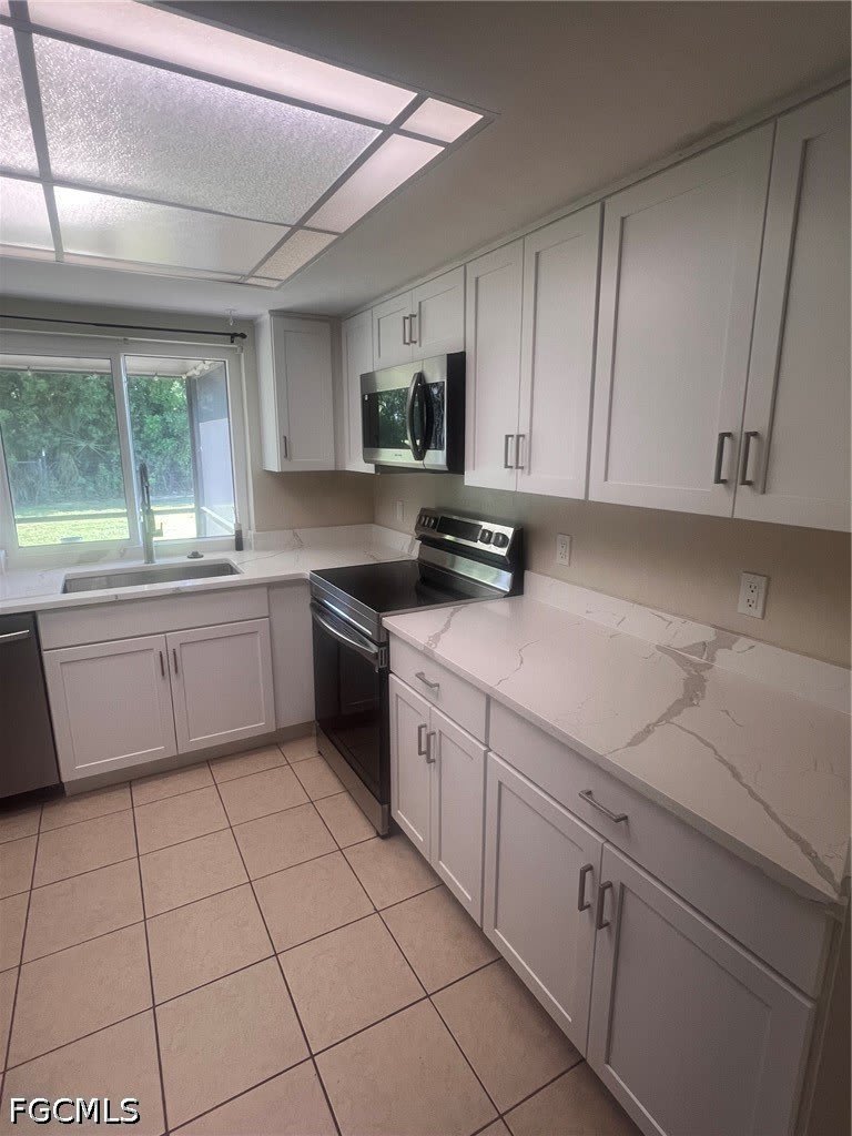 1015 SE 25th Terrace – photo 3