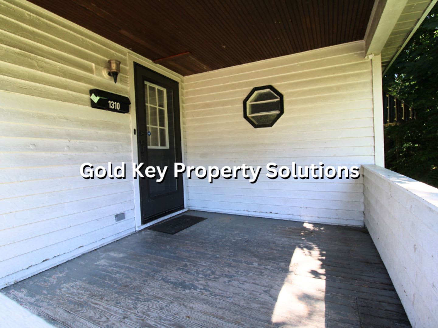 Updated 2 BR 1 BA House with Covered Front Porch (SECTION 8 APPROVED) – photo 4