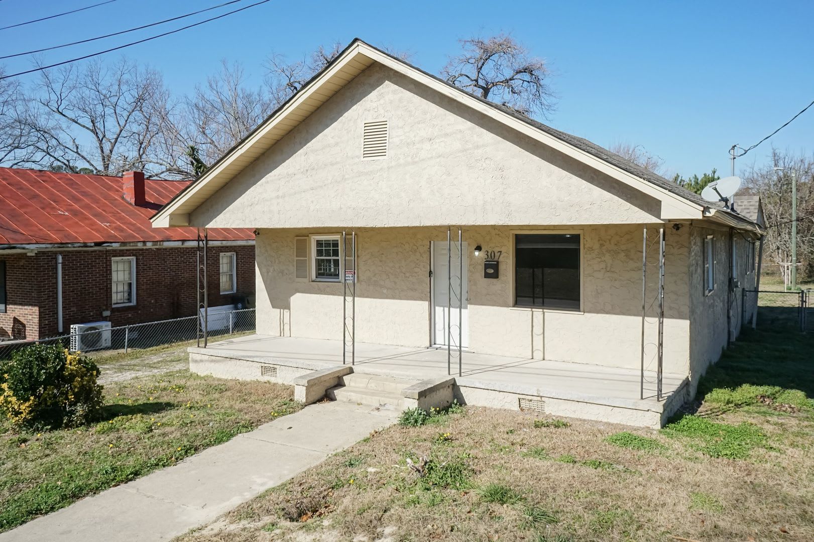 Three Bedroom Home! – photo 3