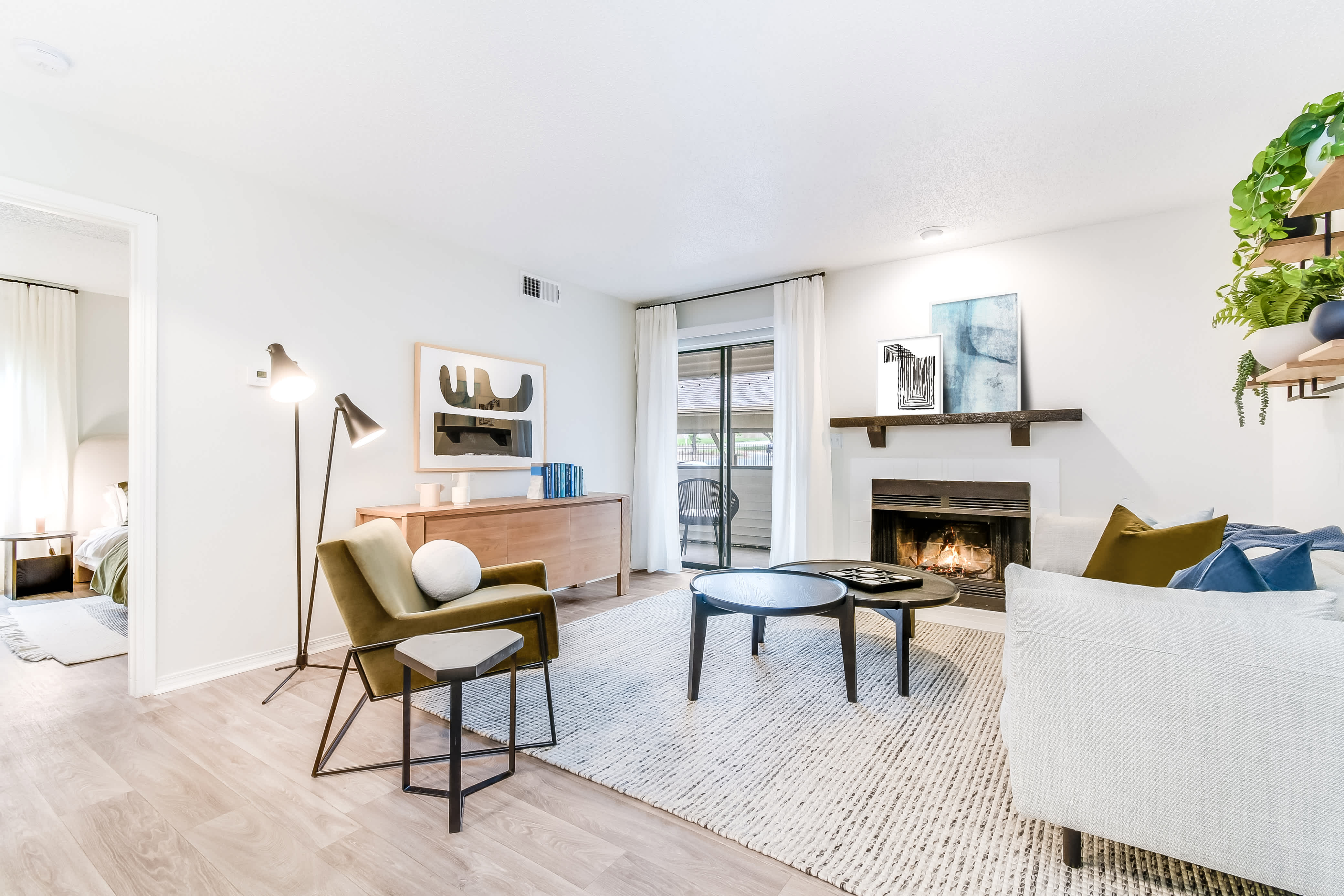 10358 Sloan Avenue – photo 2