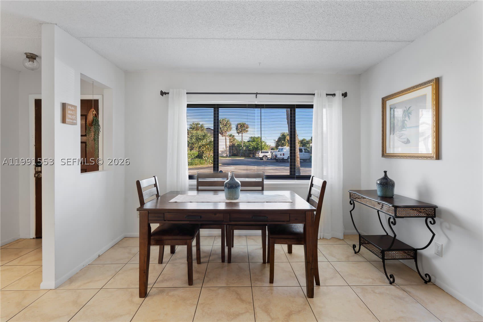1145 N Shannon – photo 5