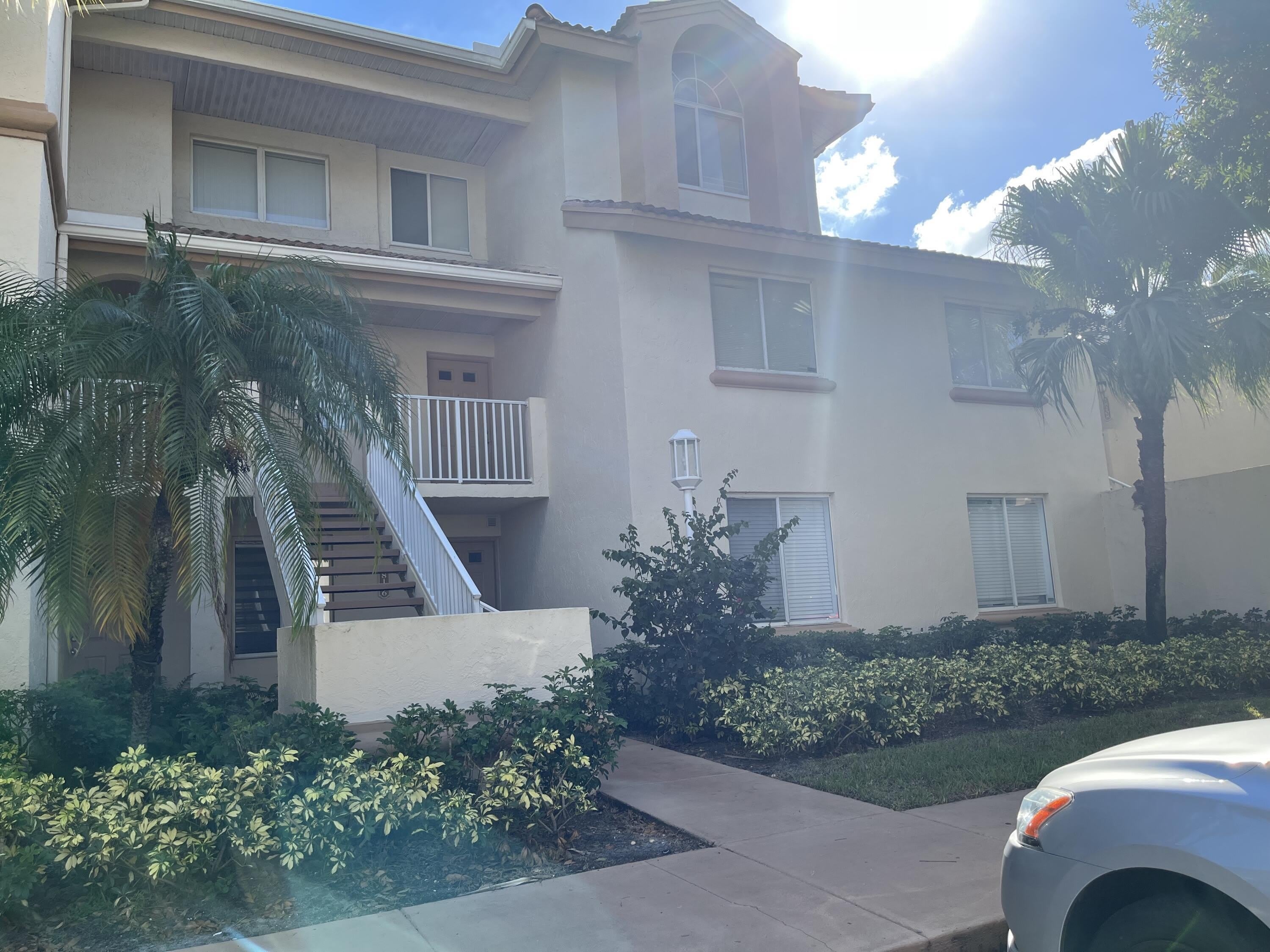 18106 Glenmoor Drive – photo 2