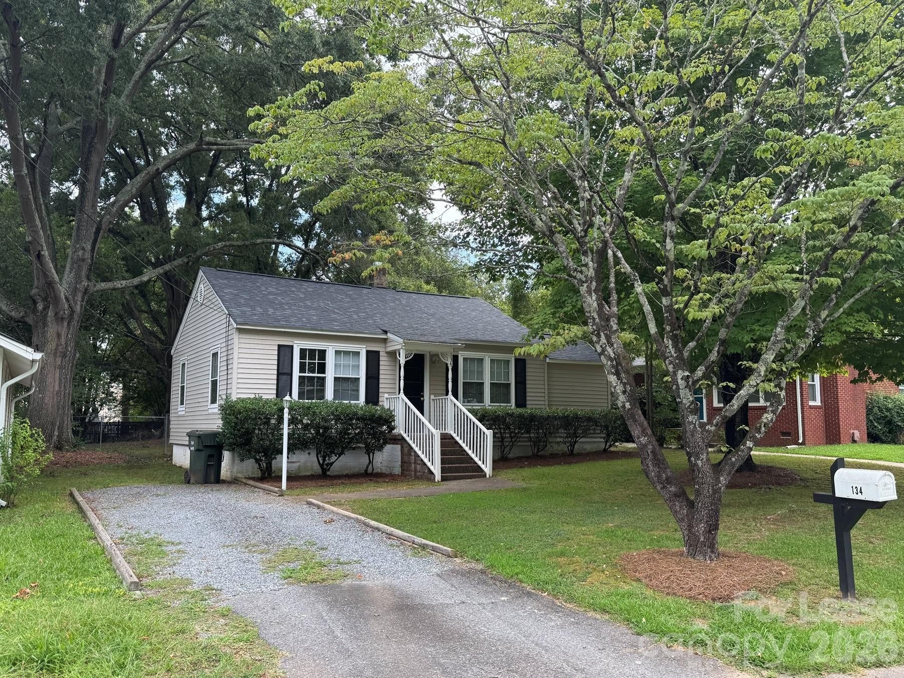 134 Shurley Street – photo 1