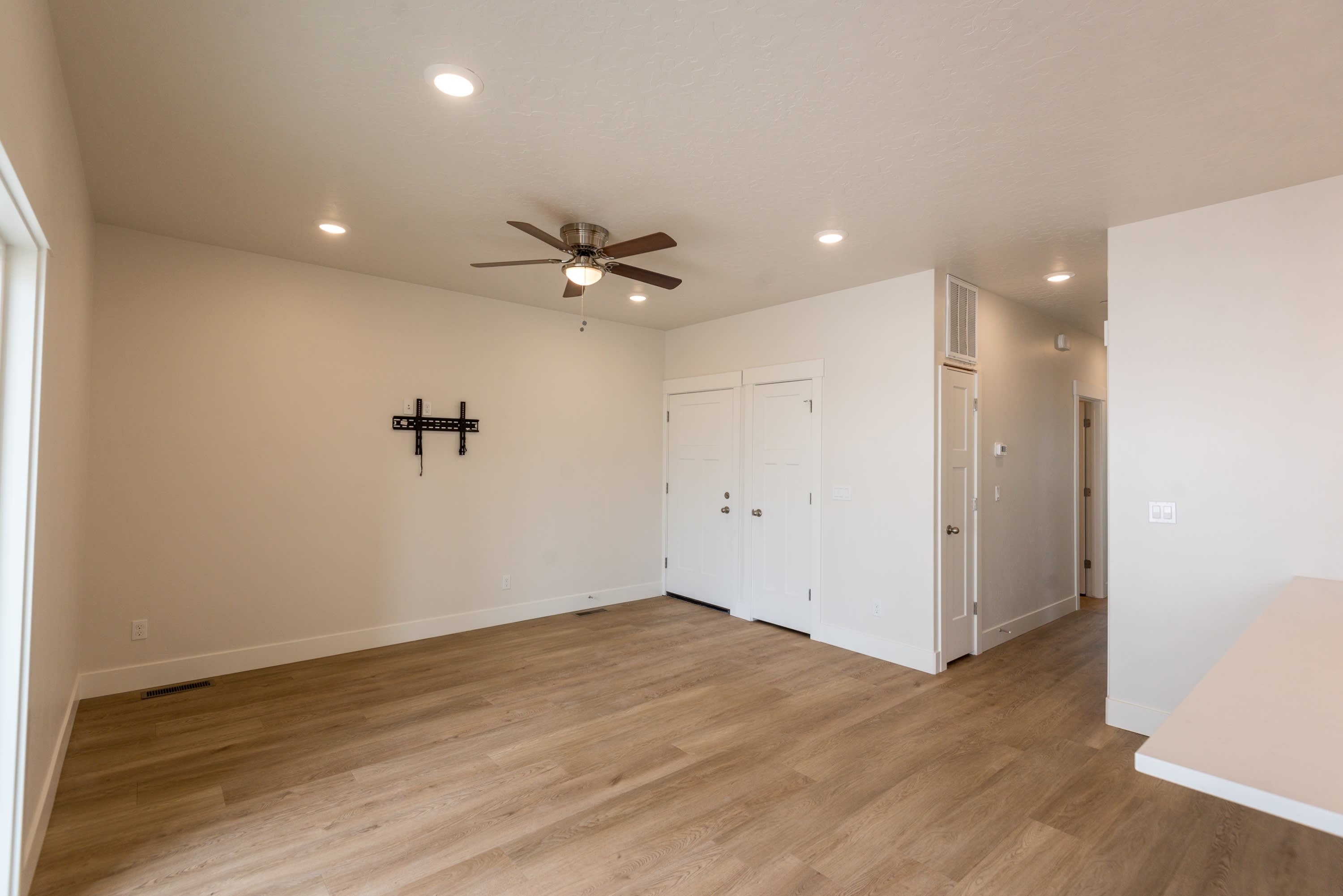 1800 7th Avenue North – photo 4