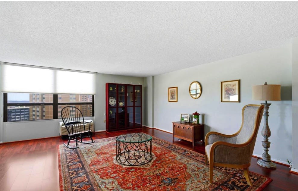 205 East Joppa Road – photo 1