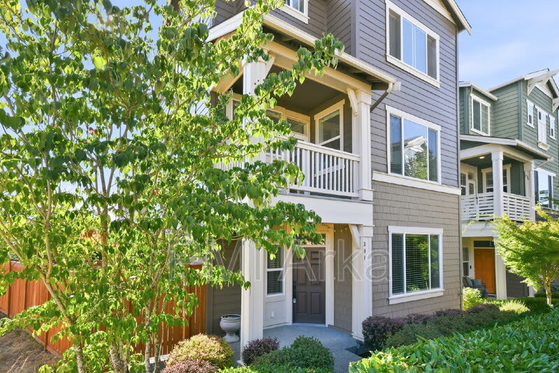 301 NE Denny Way – photo 5