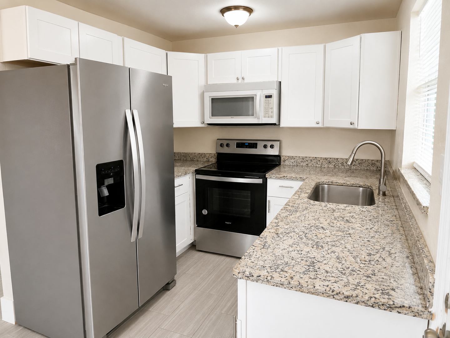 2 Bedroom Duplex – photo 2