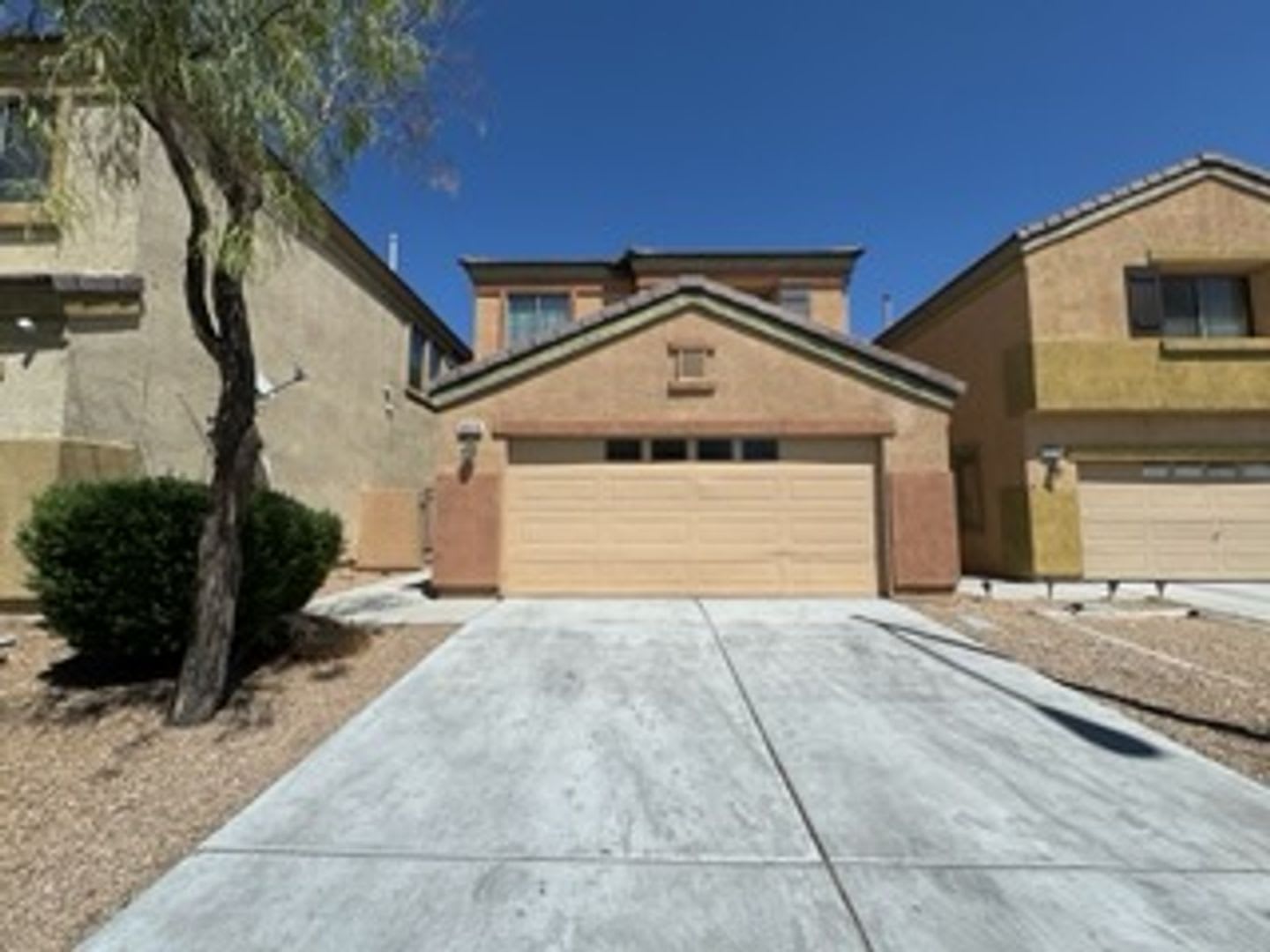 Charming 4 bedroom affordable in North Las Vegas – photo 1
