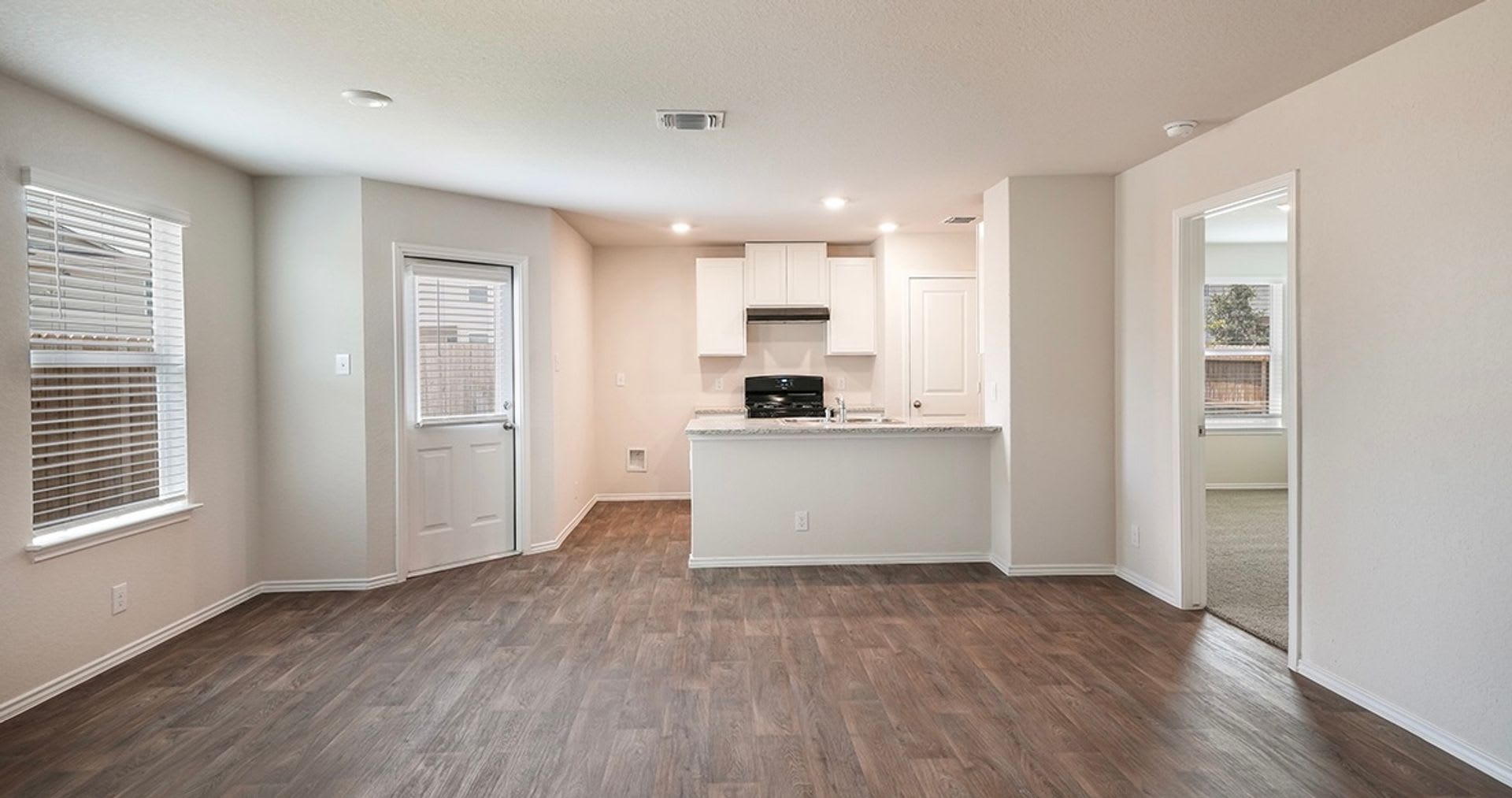 2 Week Free Move-In Special! Modern 3-Bedroom Home in Whisper Falls with Resort-Style Amenities – photo 2