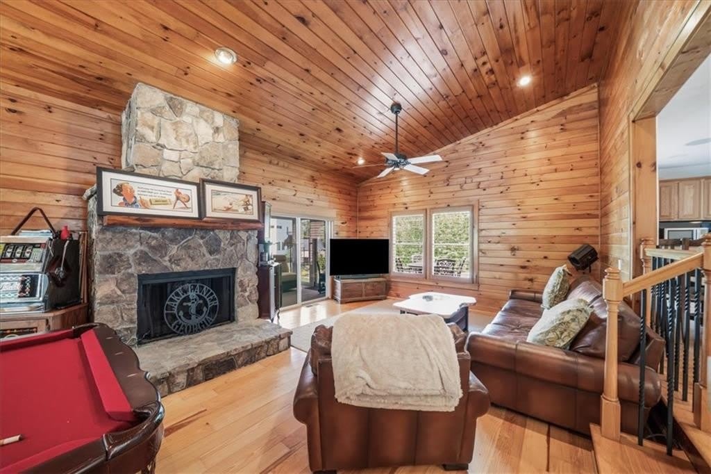 6340 Reives Road – photo 5