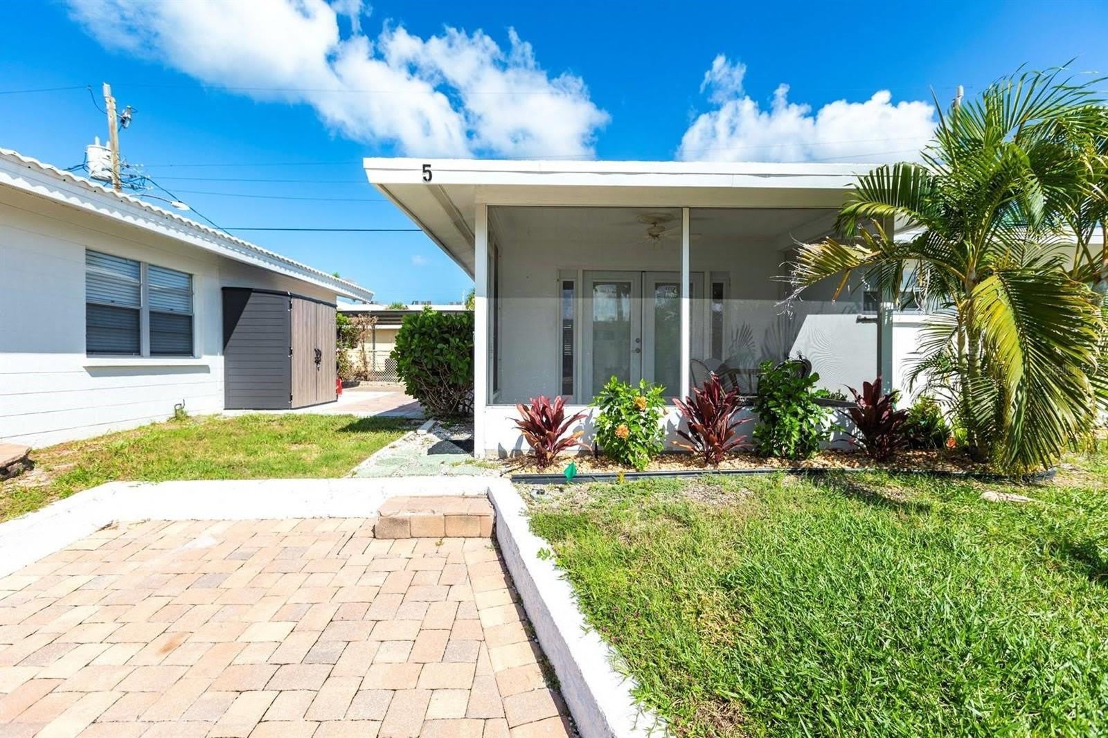 6020 MIDNIGHT PASS Road – photo 2