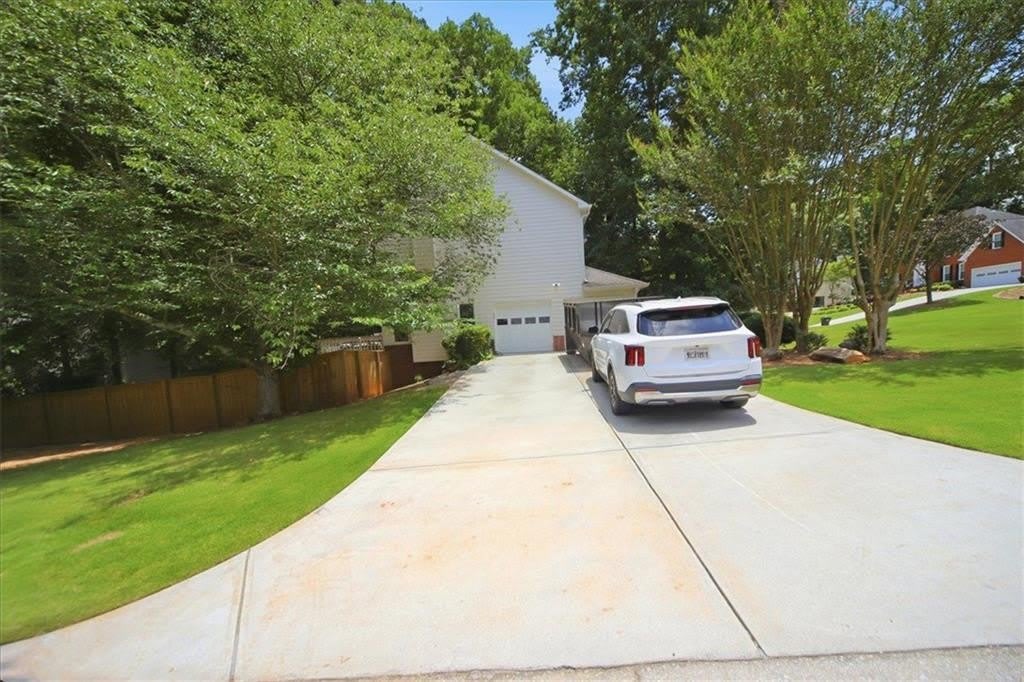 1264 Wyckfield Place – photo 4