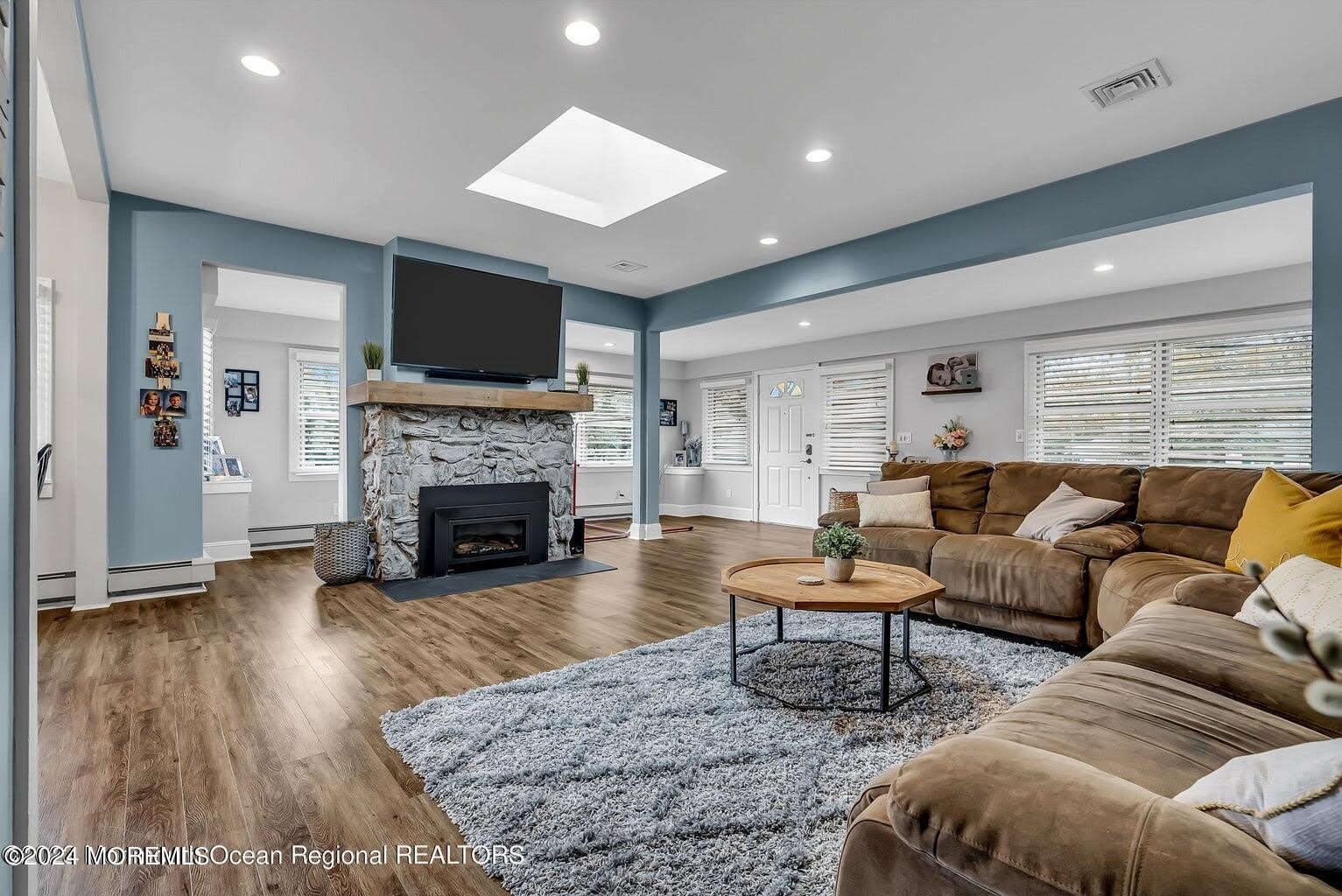 515 Monmouth Road – photo 4