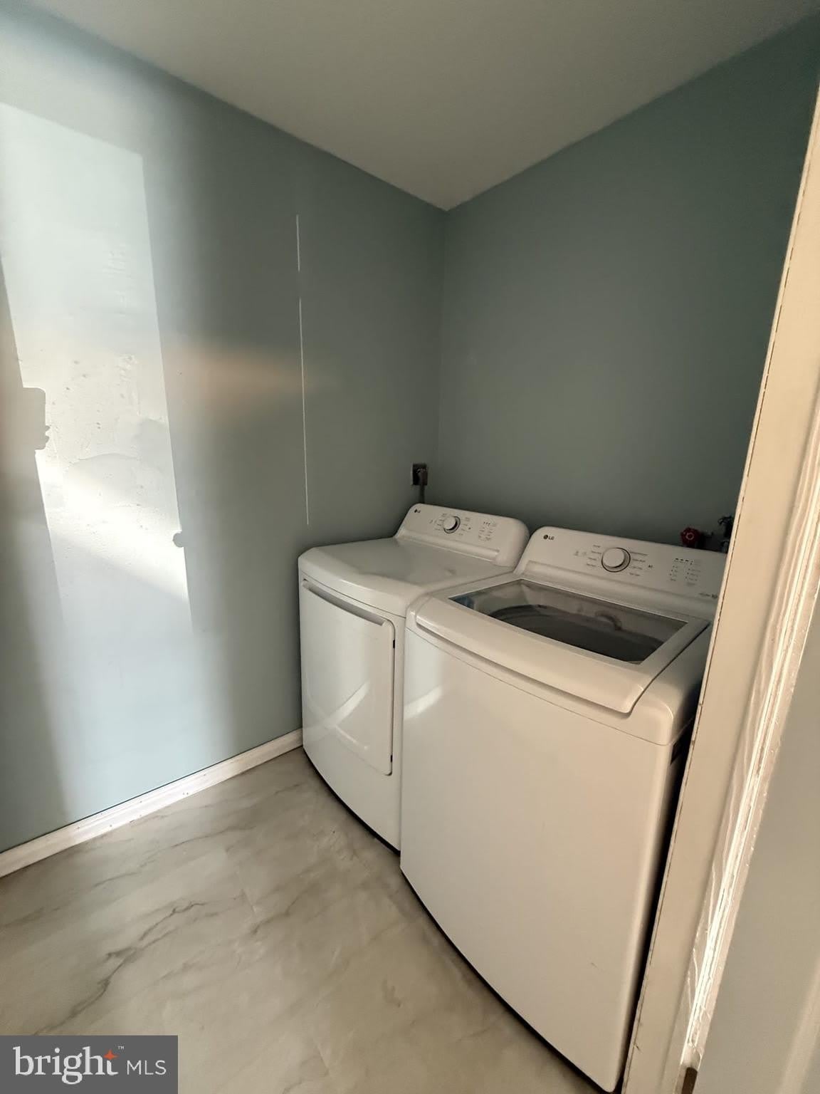 8 RADFORD Place – photo 2