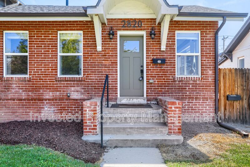 2820 N Josephine St – photo 2