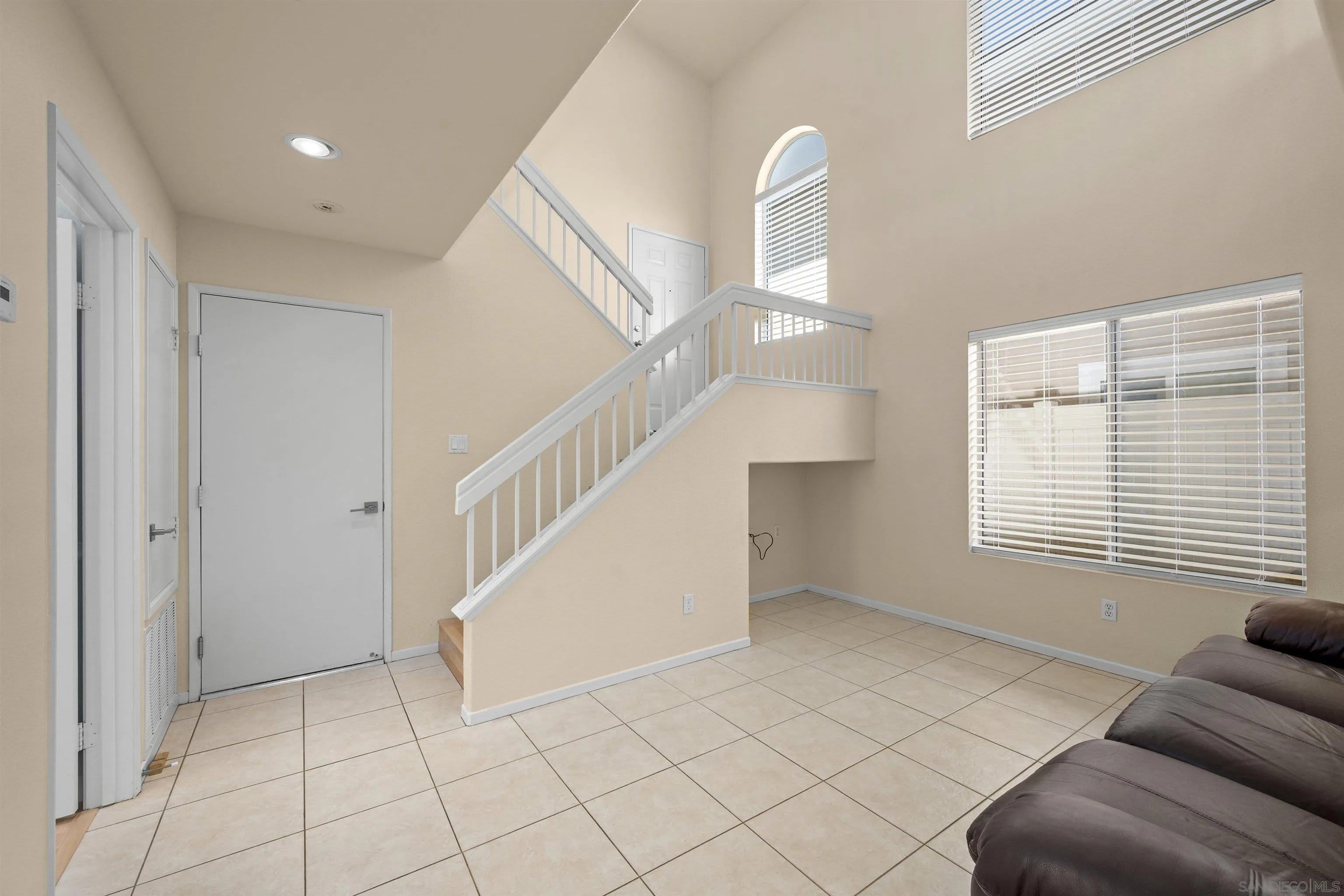 278 Brookview Ct – photo 4