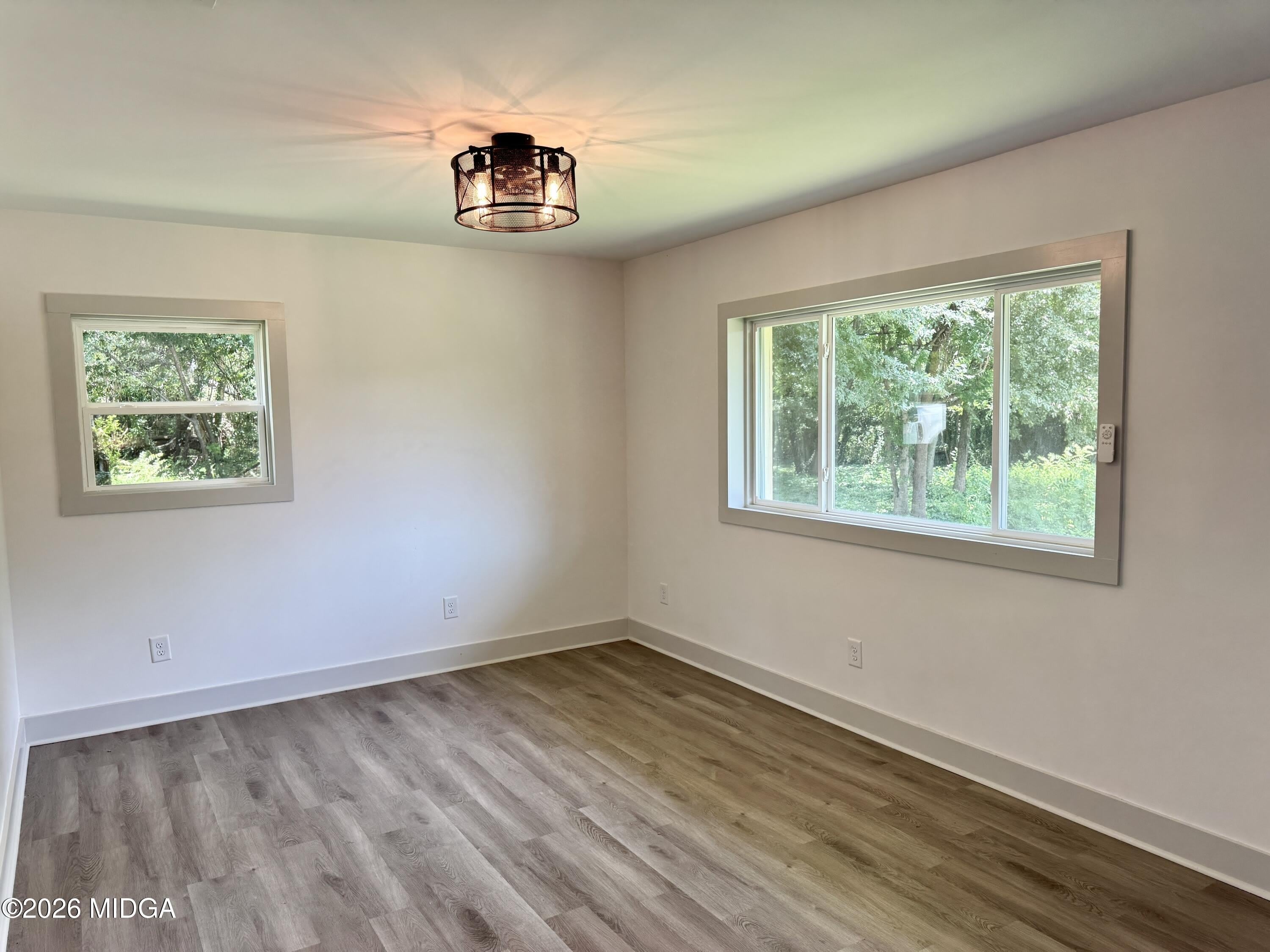 1473 Calhoun Street – photo 4