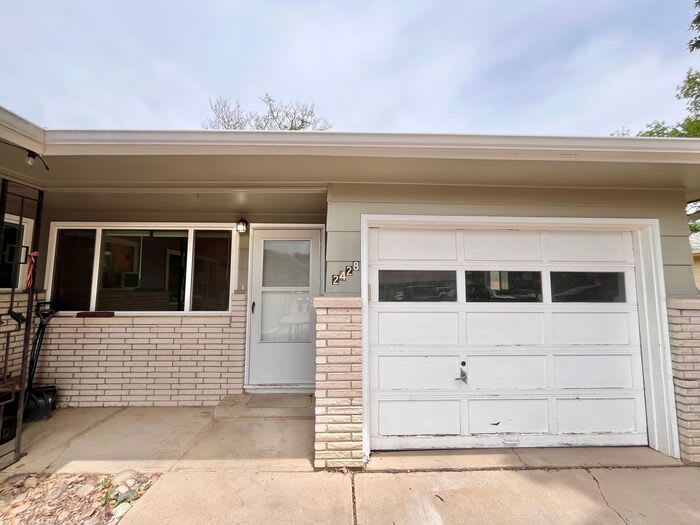2428 Clearview Avenue – photo 3