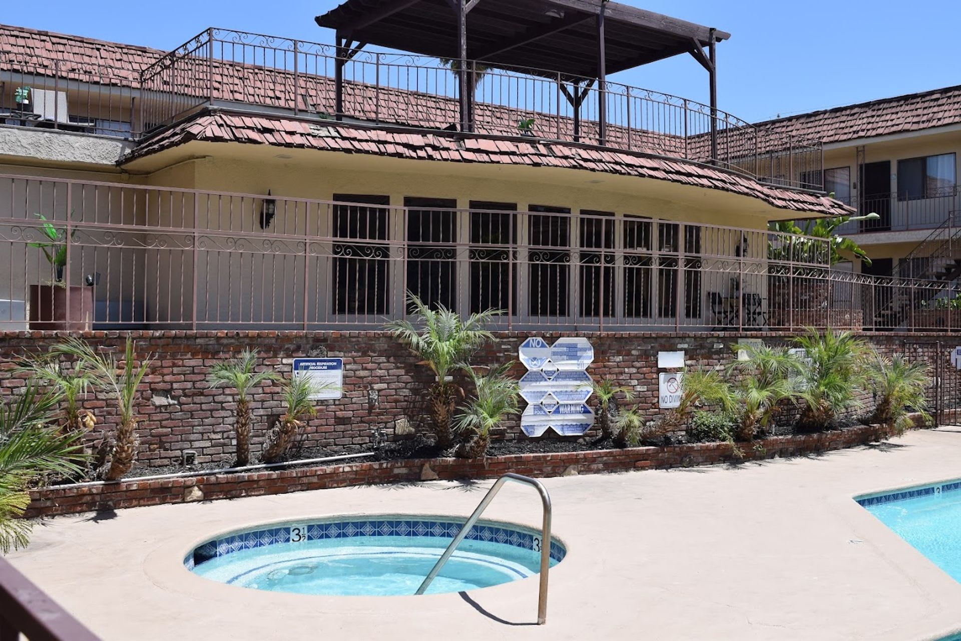 Club Pacifica – photo 3