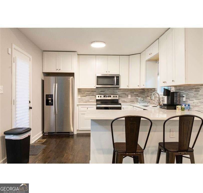 2032 North Avenue NW – photo 4