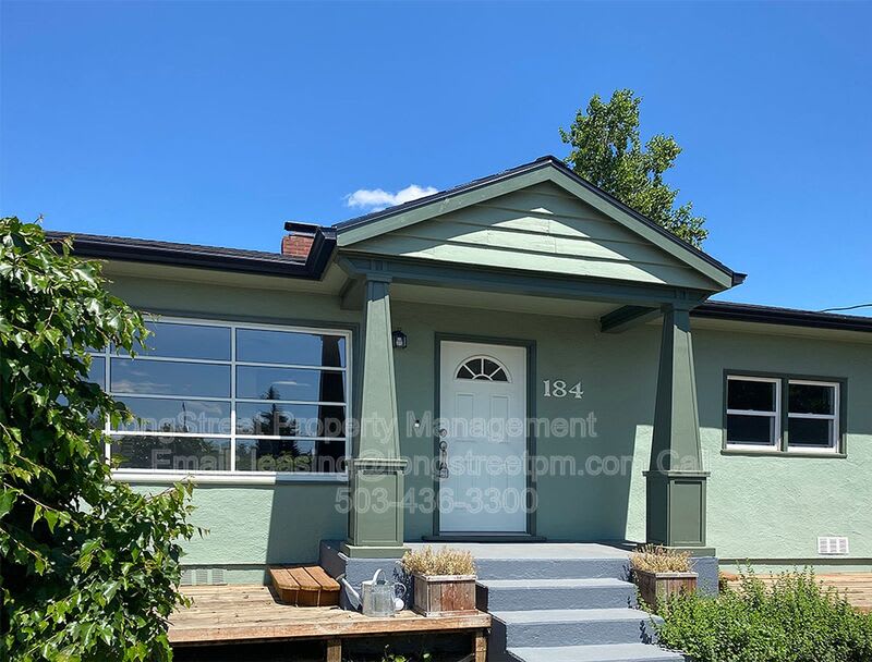 184 Gwinn St W – photo 3