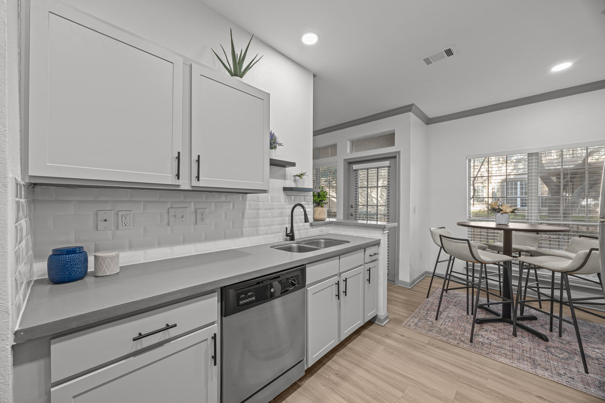 Villas at Rogers Ranch – photo 1