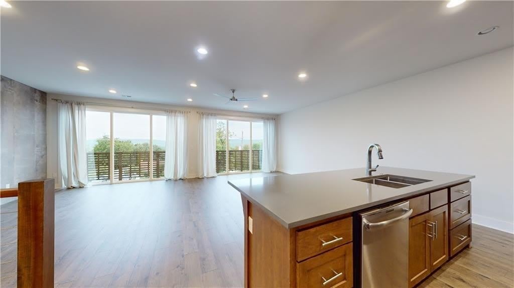 1054 E Huntsville Road – photo 4