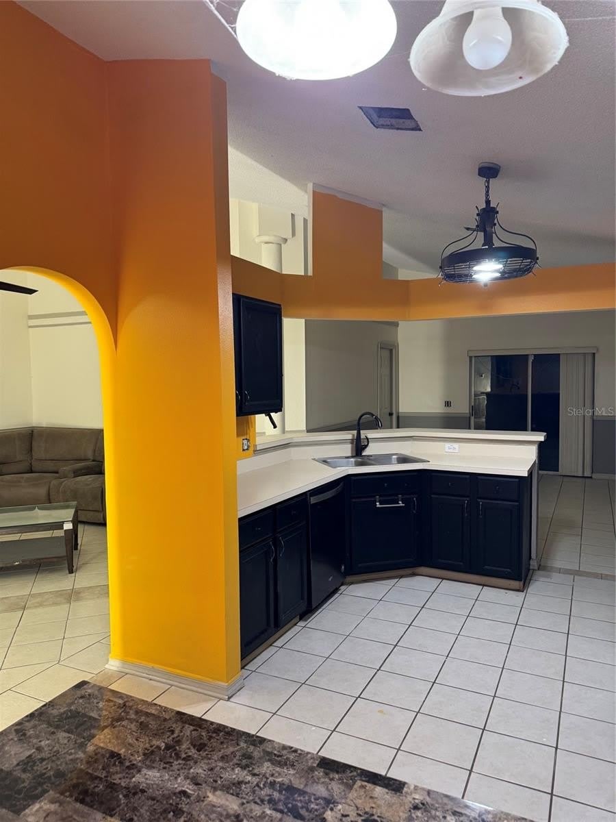 815 DELFINO Place – photo 4