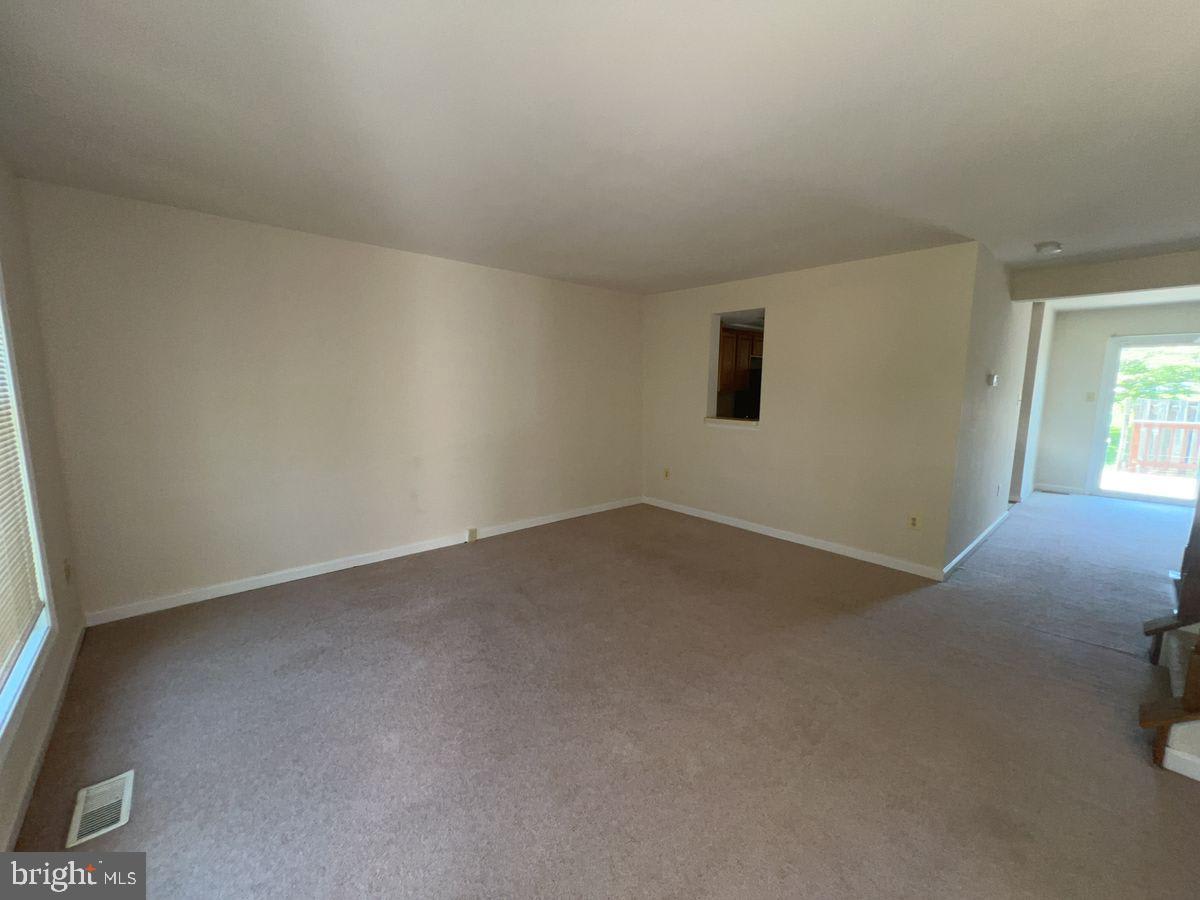 5614 Denton Ct – photo 2