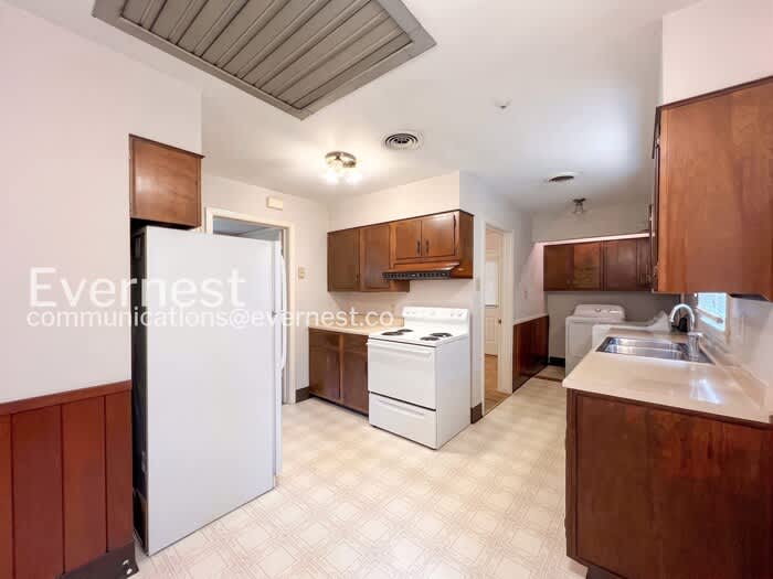 4984 Welchshire Avenue – photo 5