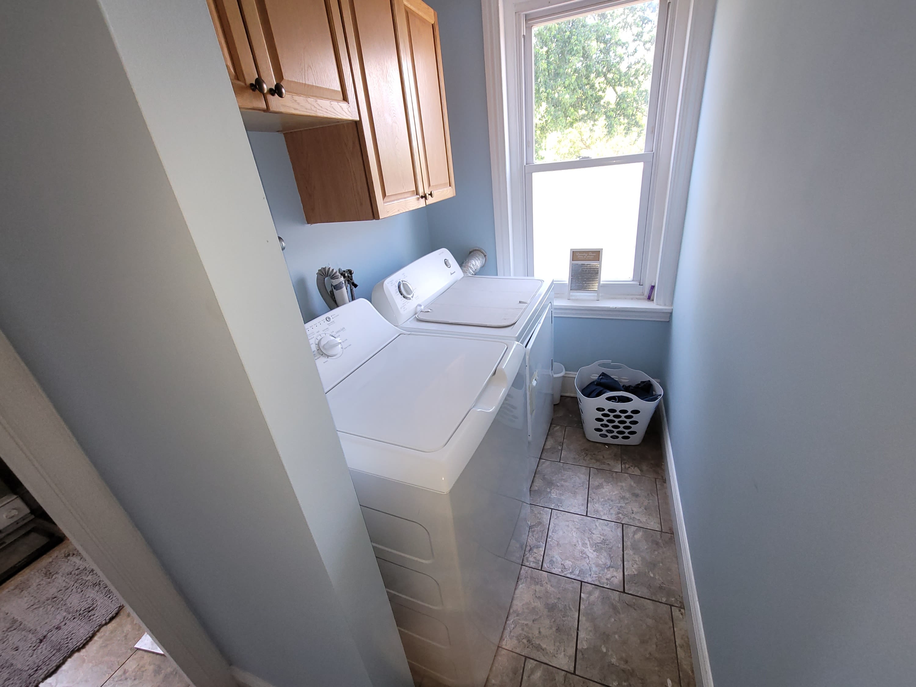 422 Gold St – photo 3