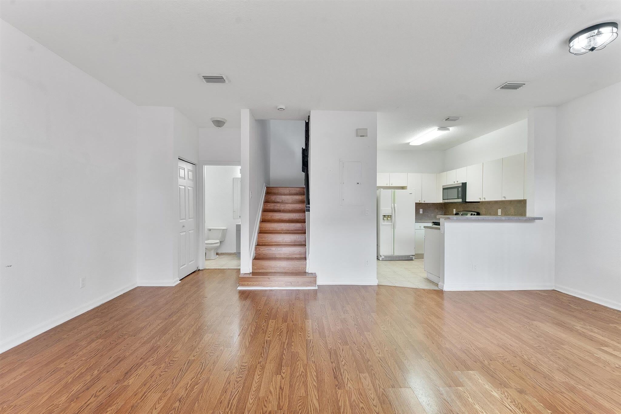 1407 S SANTA CATALINA Circle – photo 2