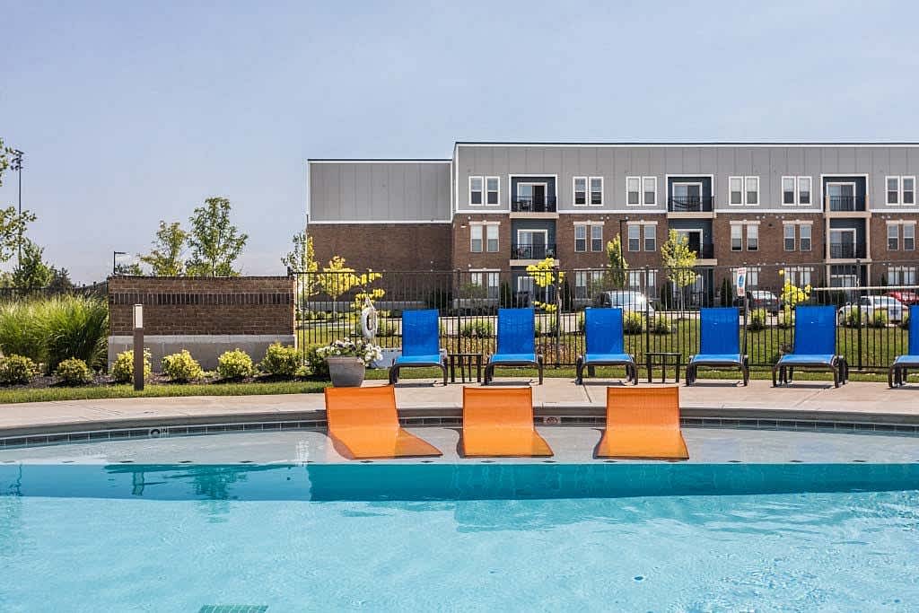 The Flats at Fishers Marketplace Apartments – photo 2