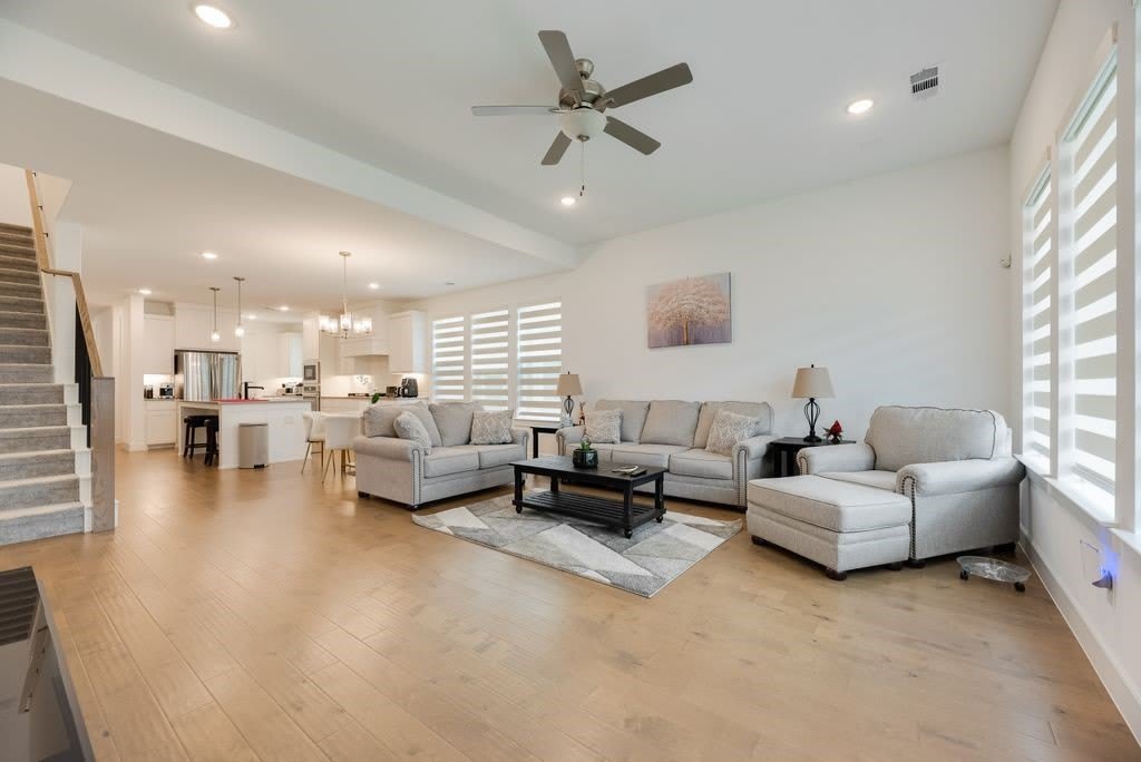 1220 Grass Hollow Place – photo 5