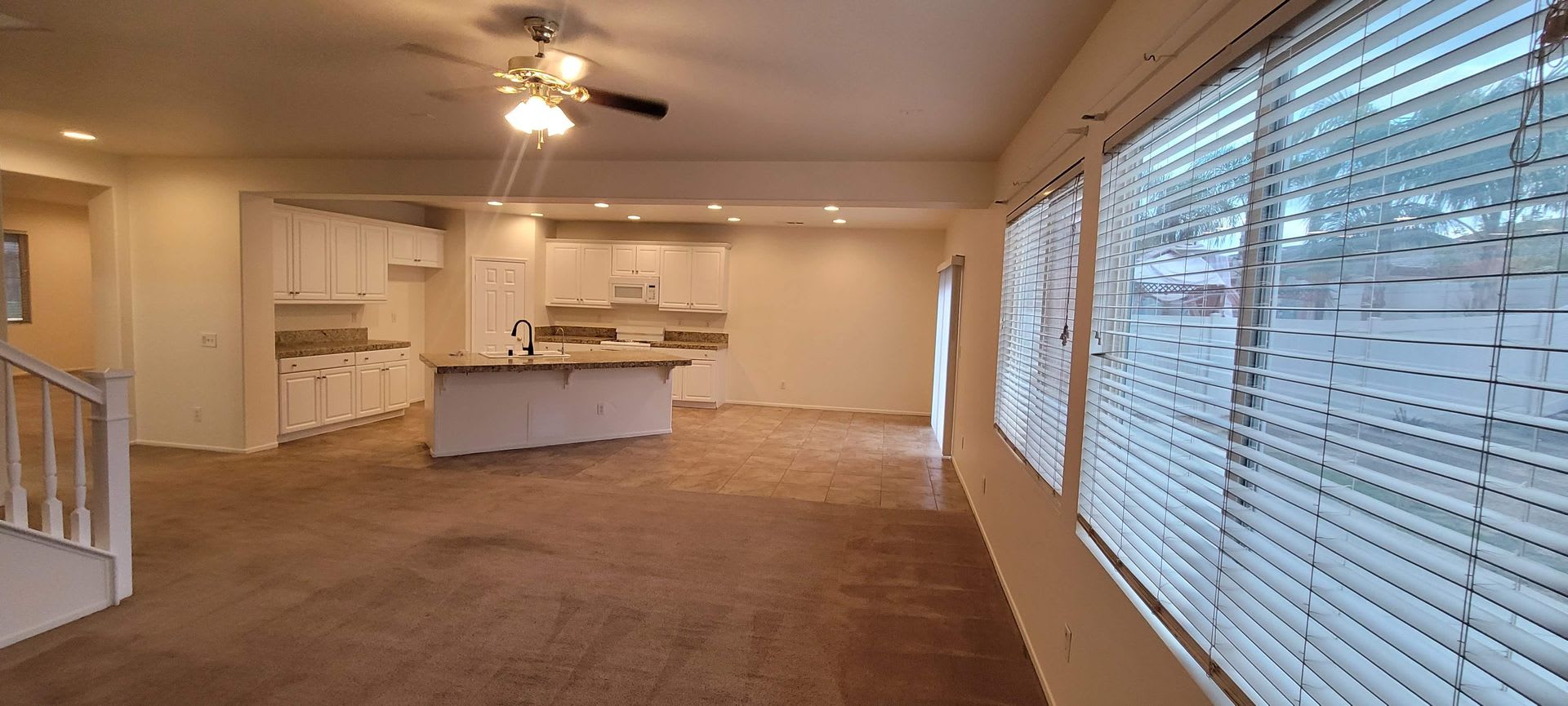 Huge House for Rent in Middle of San Jacinto – photo 4