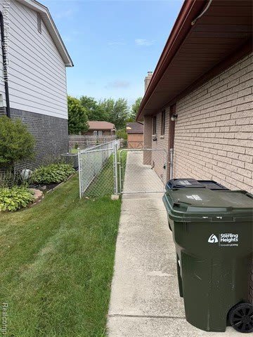 4741 Bloomfield Drive – photo 3