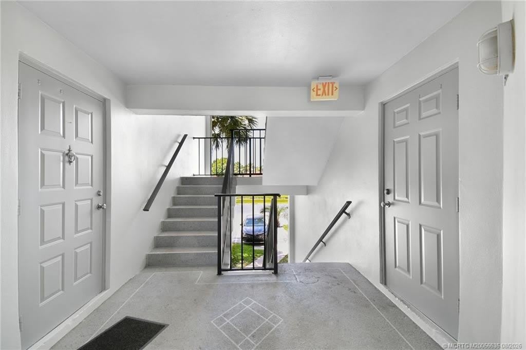 1008 Green Pine Boulevard – photo 4