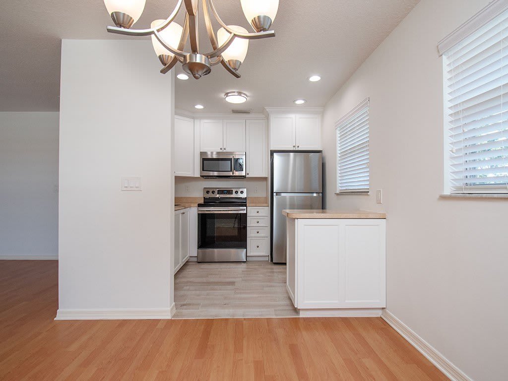 74 Royal Oak Court – photo 4