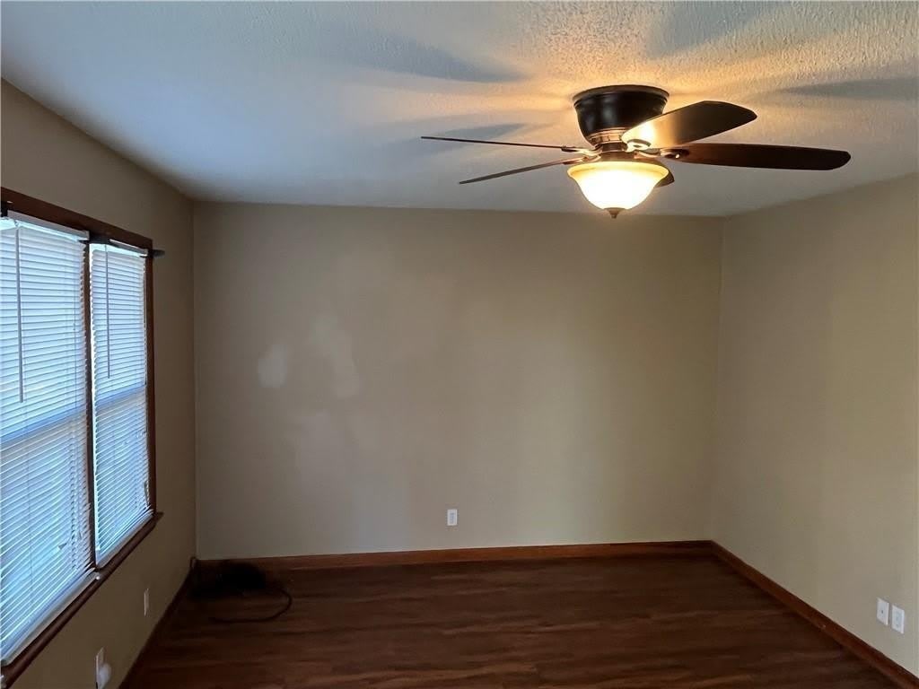 1704 N Main Street – photo 4